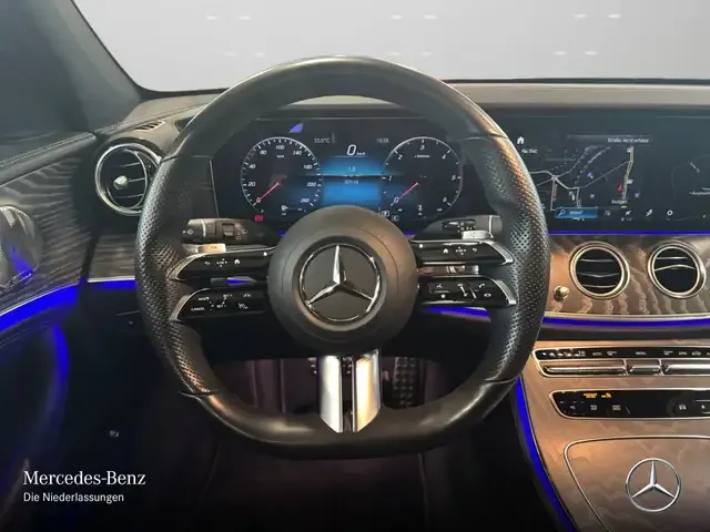 Mercedes-Benz E 400