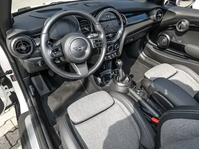 MINI Cooper Cabrio
