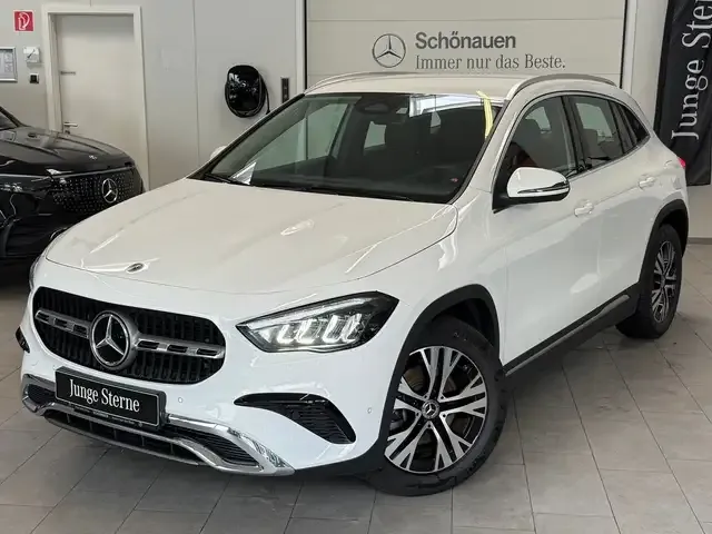 Mercedes-Benz GLA 180
