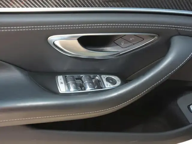 Mercedes-Benz Sonstiges