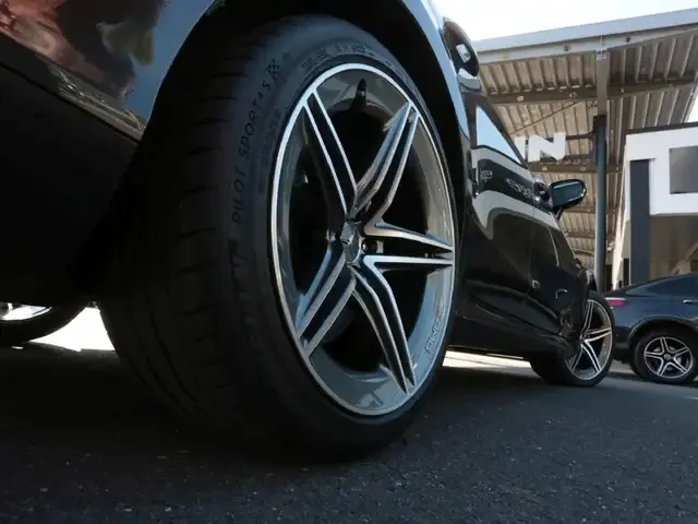 Mercedes-Benz Sonstiges