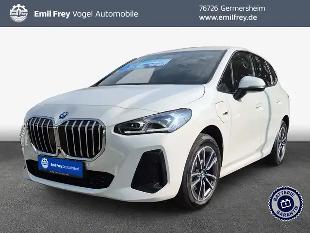 BMW 225