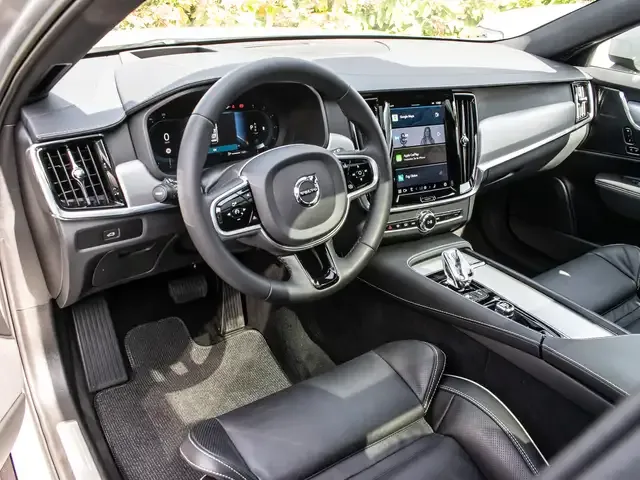 Volvo V90 Cross Country