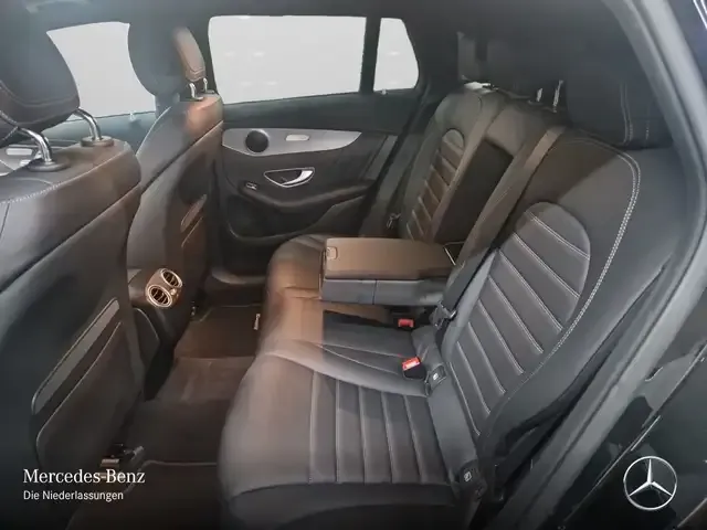 Mercedes-Benz EQC 400