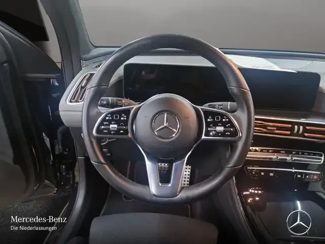 Mercedes-Benz EQC 400