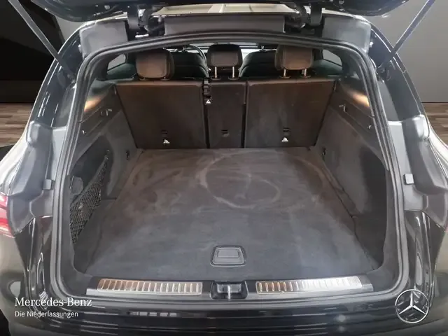 Mercedes-Benz EQC 400