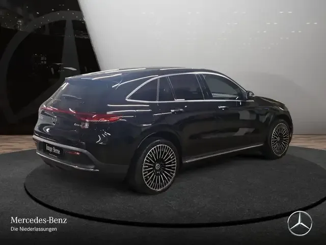 Mercedes-Benz EQC 400