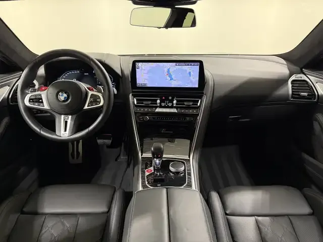 BMW M8