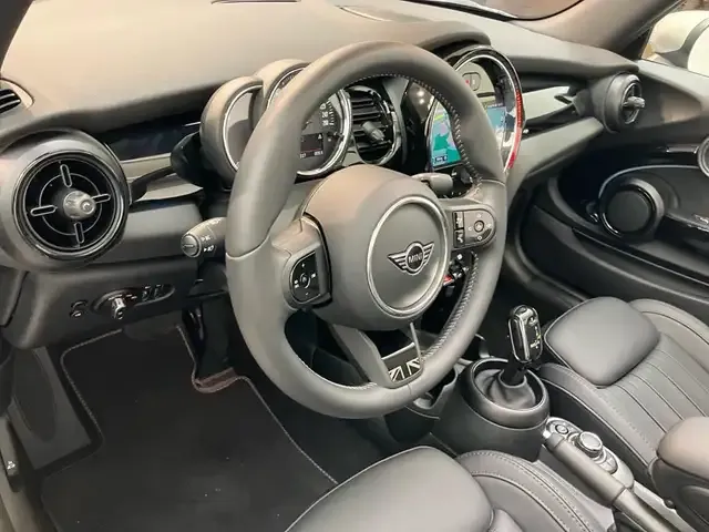MINI Cooper Cabrio