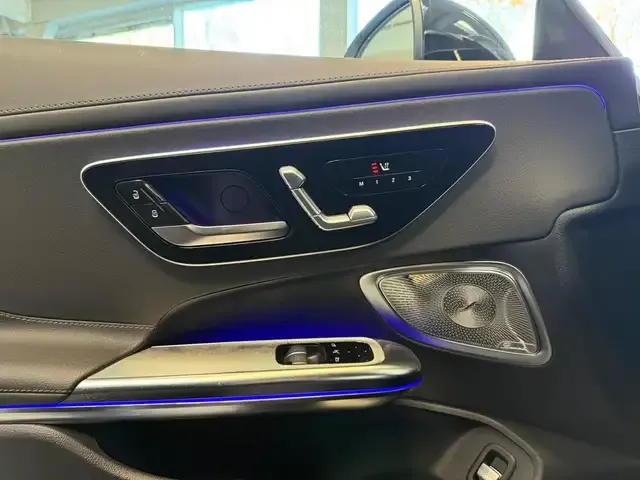 Mercedes-Benz CLE 300