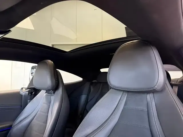 Mercedes-Benz CLE 300