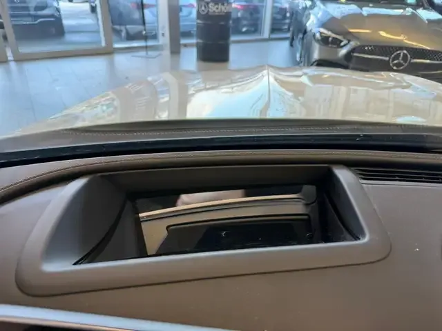 Mercedes-Benz CLE 300