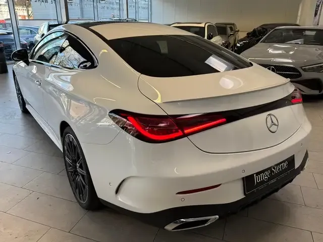 Mercedes-Benz CLE 300