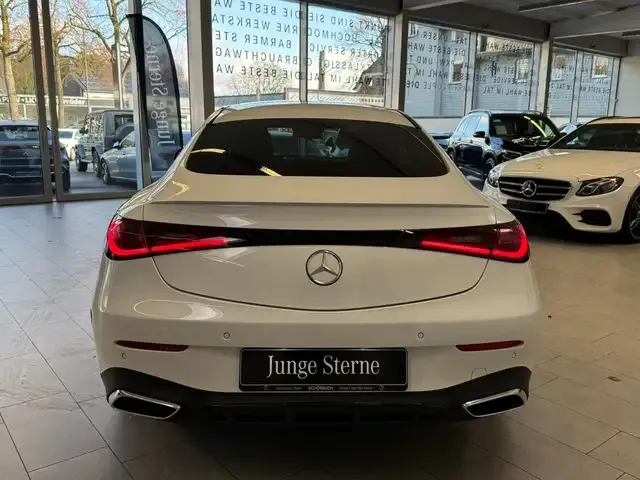 Mercedes-Benz CLE 300