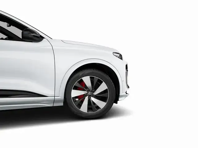 Audi Q6