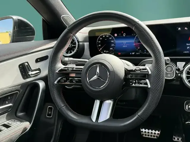 Mercedes-Benz CLA 220