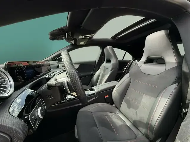 Mercedes-Benz CLA 220