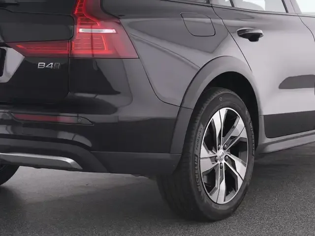 Volvo V60 Cross Country