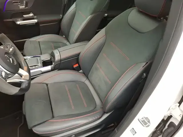 Mercedes-Benz EQB 300