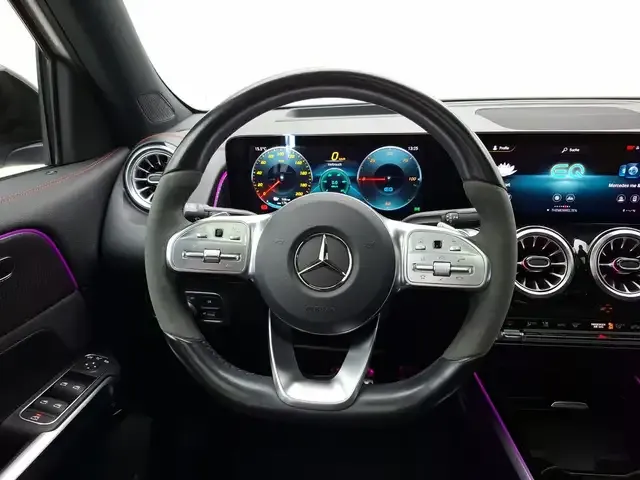 Mercedes-Benz EQB 300