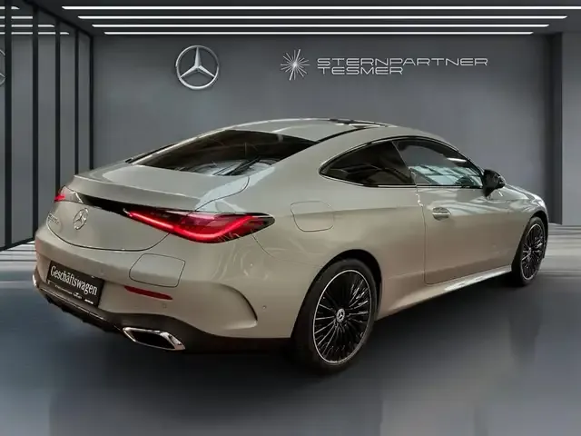 Mercedes-Benz CLE 300