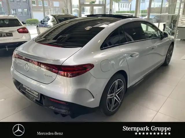 Mercedes-Benz EQE 350