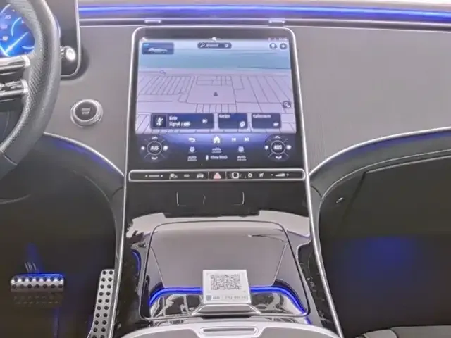 Mercedes-Benz EQE SUV