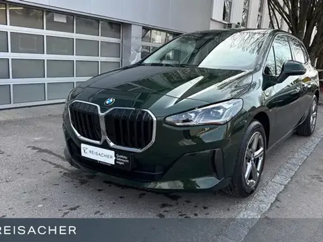 BMW 220