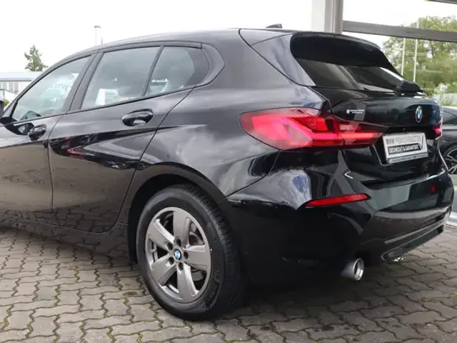 BMW 118