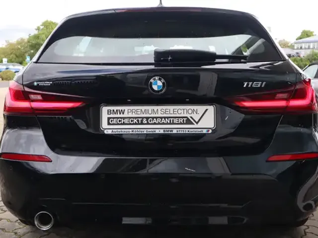 BMW 118