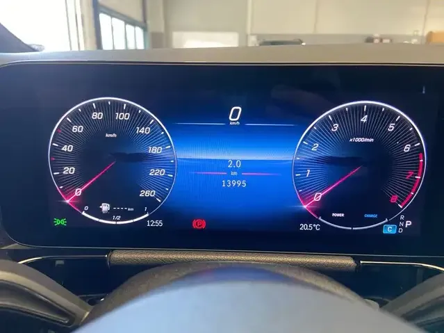 Mercedes-Benz GLA 180