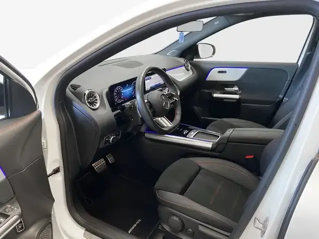 Mercedes-Benz GLA 180