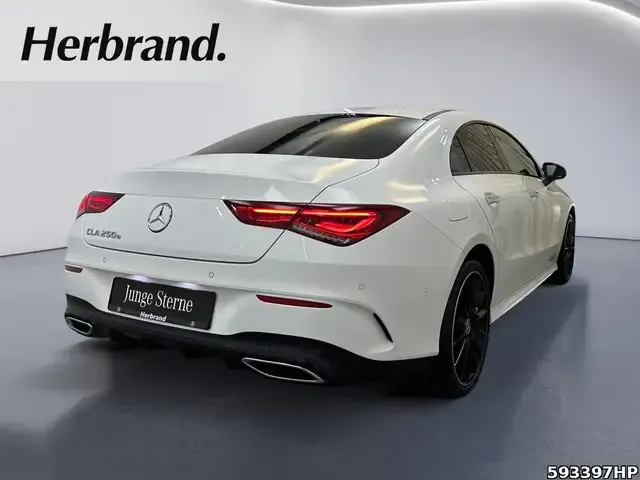 Mercedes-Benz CLA 250