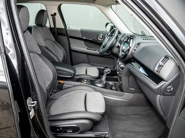 MINI Cooper SE Countryman