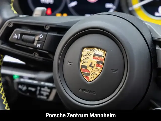 Porsche 992