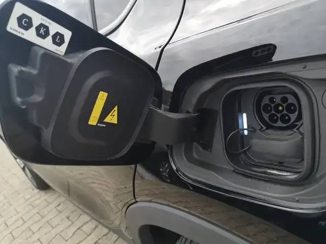 Volvo C40
