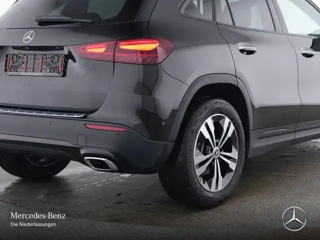 Mercedes-Benz GLA 180