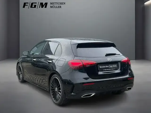Mercedes-Benz A 220