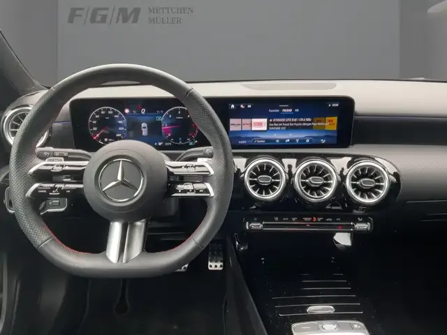 Mercedes-Benz A 220