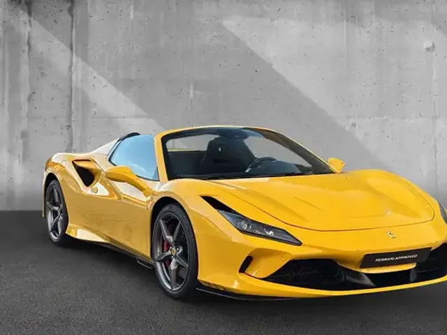 Ferrari F8 Spider