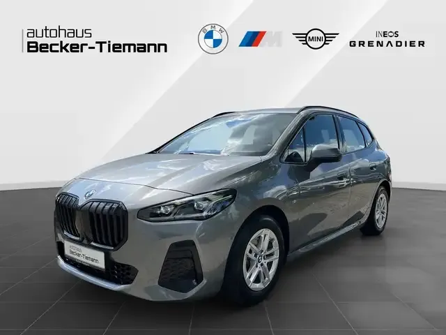 BMW 220