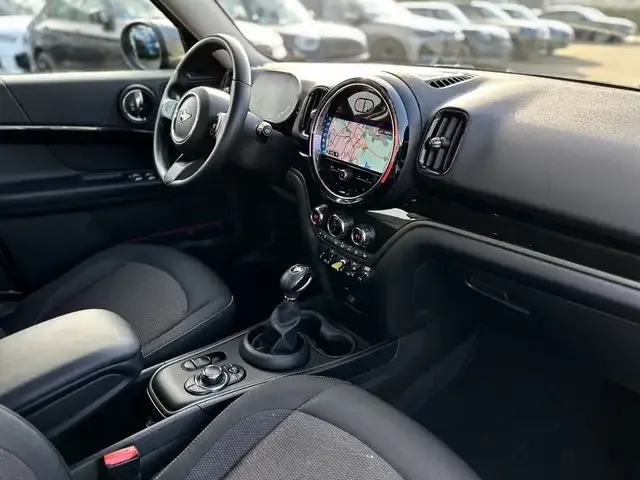 MINI Cooper SE Countryman