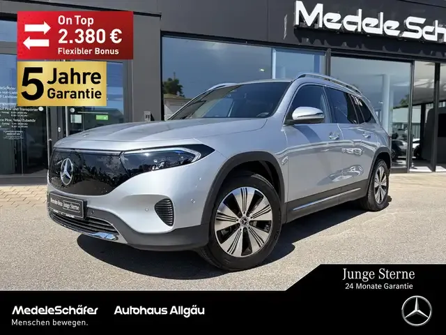 Mercedes-Benz EQB 300