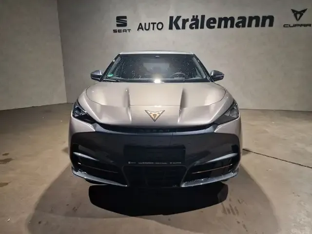 CUPRA Tavascan