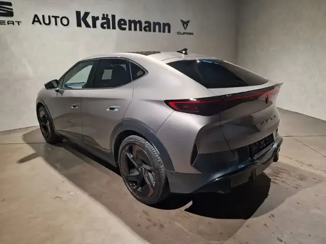 CUPRA Tavascan