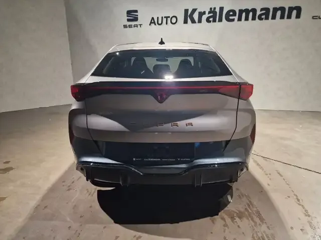CUPRA Tavascan