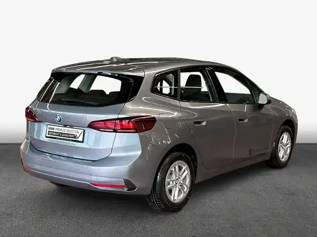 BMW 216