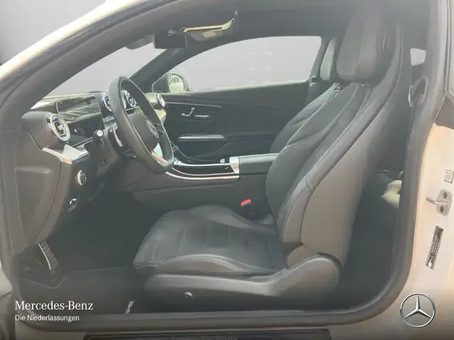 Mercedes-Benz CLE 300