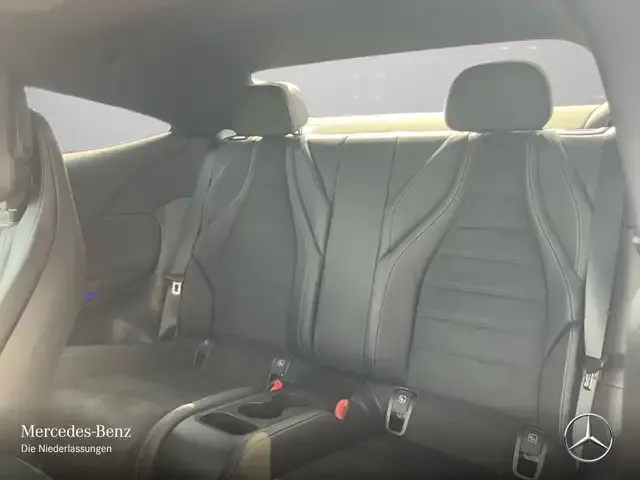 Mercedes-Benz CLE 300