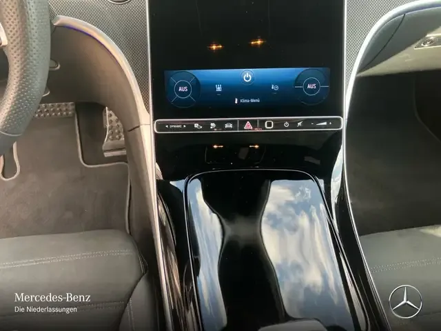 Mercedes-Benz CLE 300